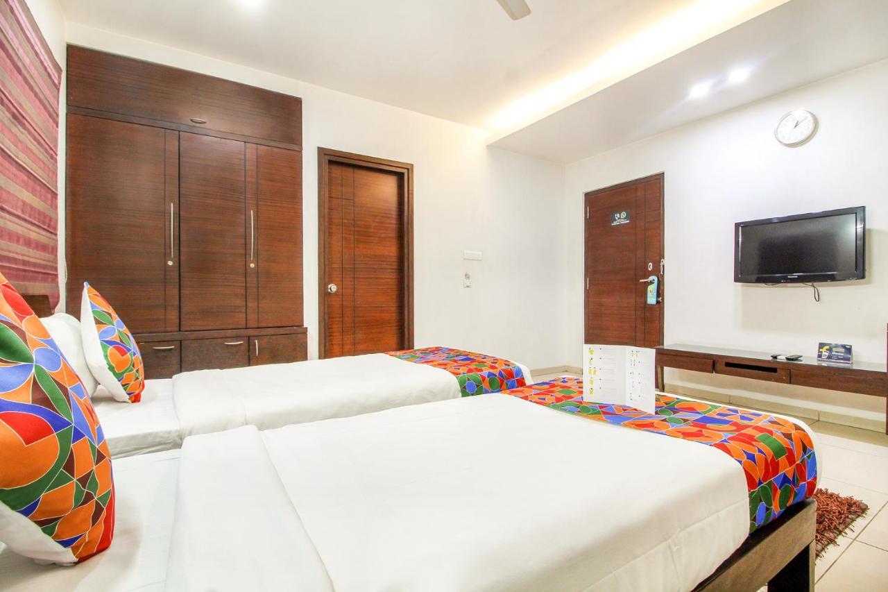 Fabhotel Hill View II Hitech City Хидерабад Екстериор снимка